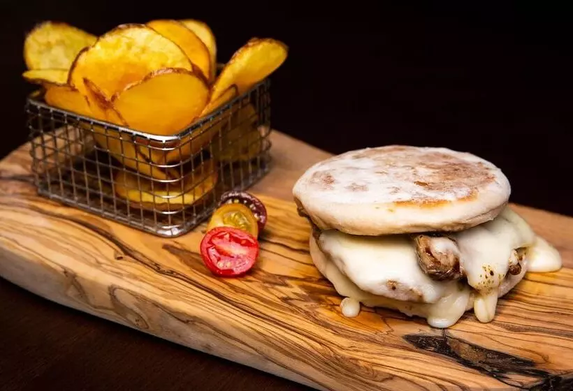 هاستل Gallery Townhouse & Home