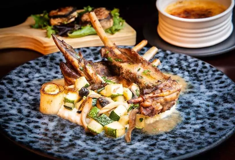 هاستل Gallery Townhouse & Home