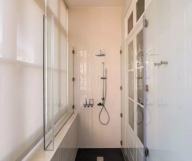 هاستل Gallery Townhouse & Home