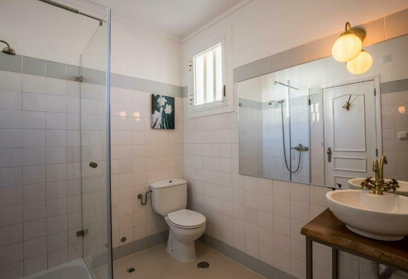 فندق فئة نجمة واحدة Sandhi House Yoga & Wellness