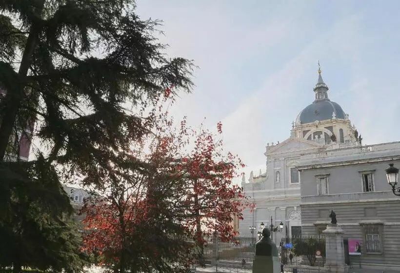 Hostels Meetingpoint