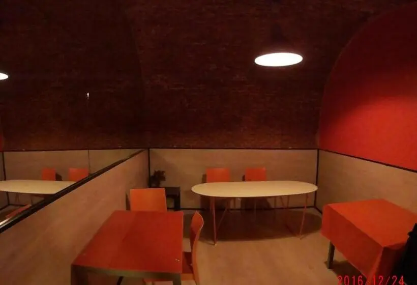 Hostels Meetingpoint