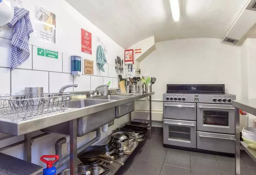 ホテル Astor Kensington Hostel