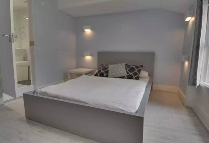 ホテル Astor Kensington Hostel