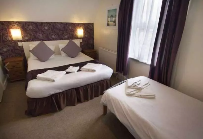 בית מלון כפרי Brooklands