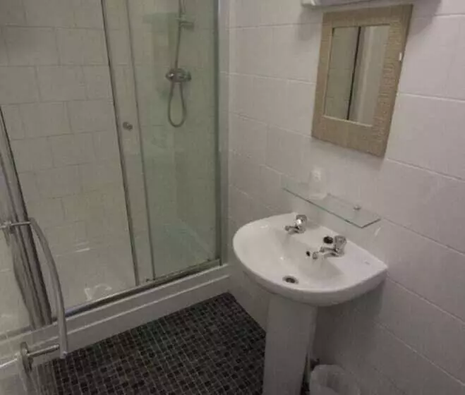 בית מלון כפרי Brooklands