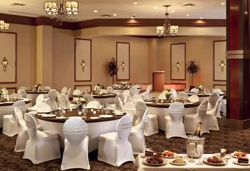 호텔 Eureka Casino Resort