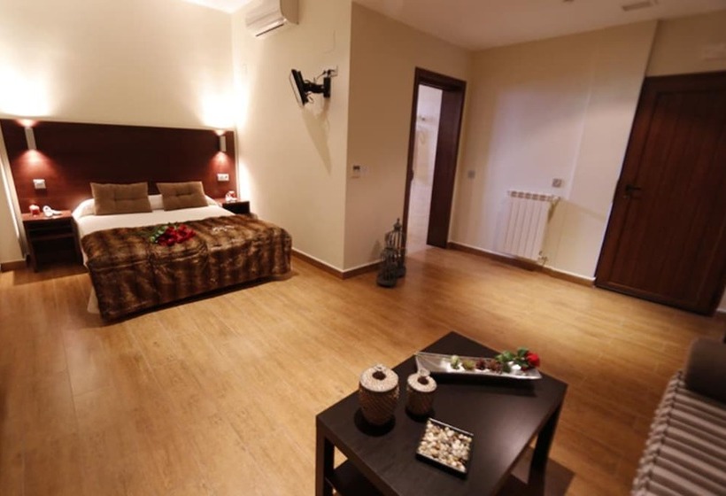 בית מלון כפרי Hacienda Arroyo La Plata