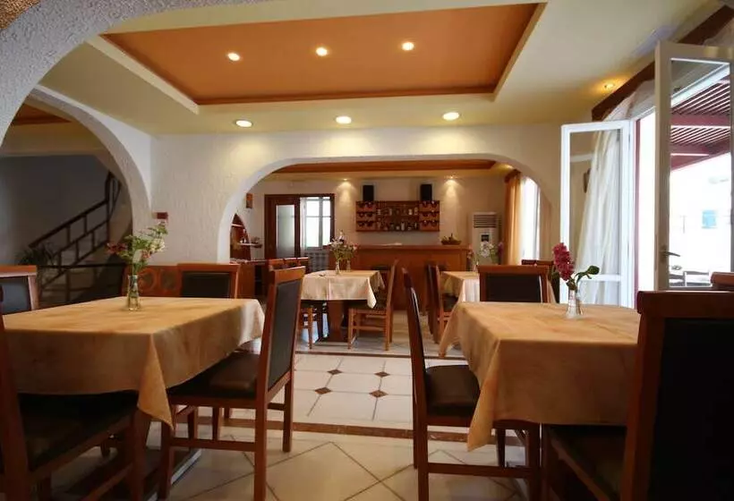 בית מלון כפרי Iliovasilema