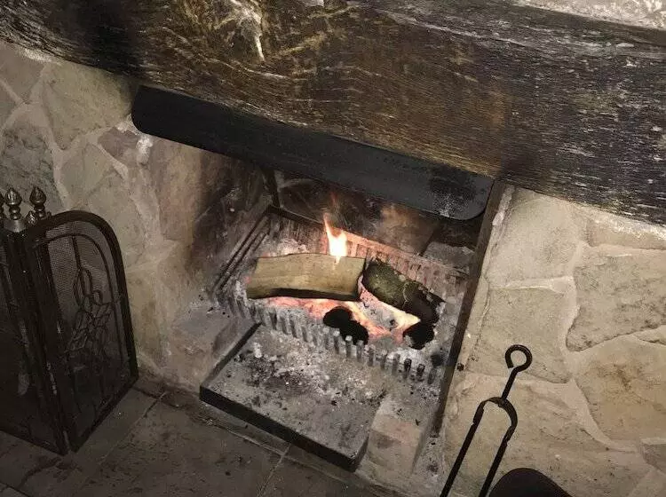 Отель Severn View