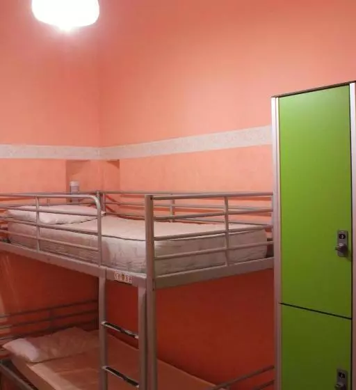 Naples Pizza Hostel