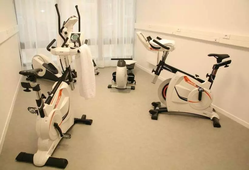 Nemea Appart Hotel Home Suite Nancy Centre