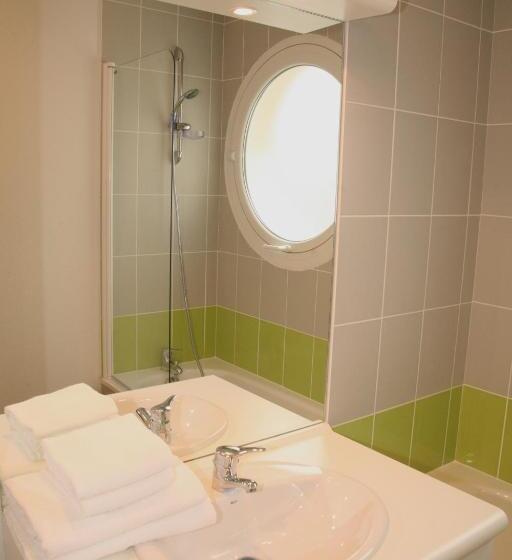 Nemea Appart Hotel Home Suite Nancy Centre