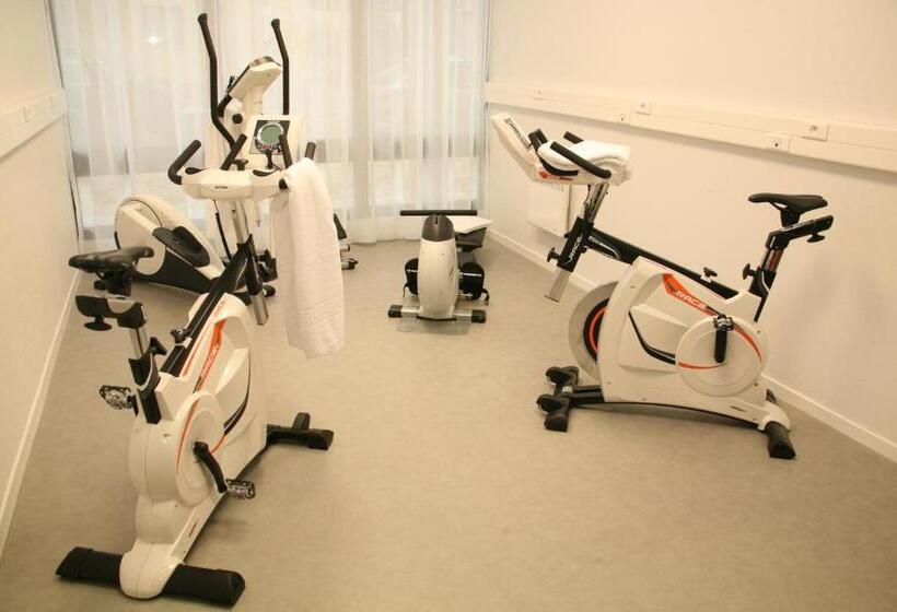 Nemea Appart Hotel Home Suite Nancy Centre