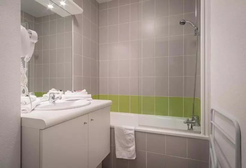 Nemea Appart Hotel Home Suite Nancy Centre