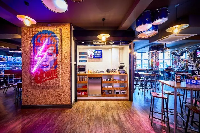 호스텔 St Christopher S Inn Camden