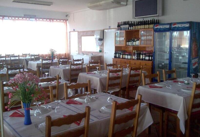 膳宿费 Nefama Pensao