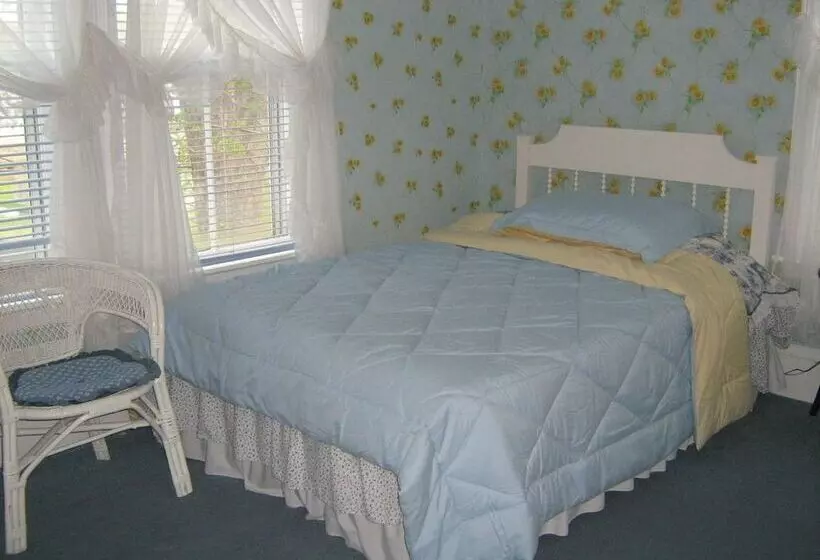 Retkeilymaja The Olde Village Inn