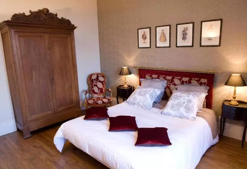 ベッドアンドブレックファースト Le Manoir De Crisolles