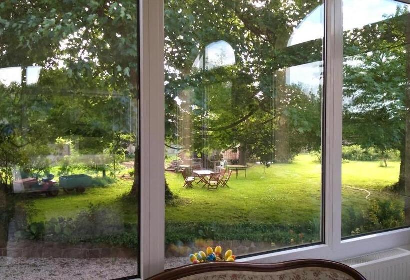 مبيت وإفطار Le Manoir De Crisolles