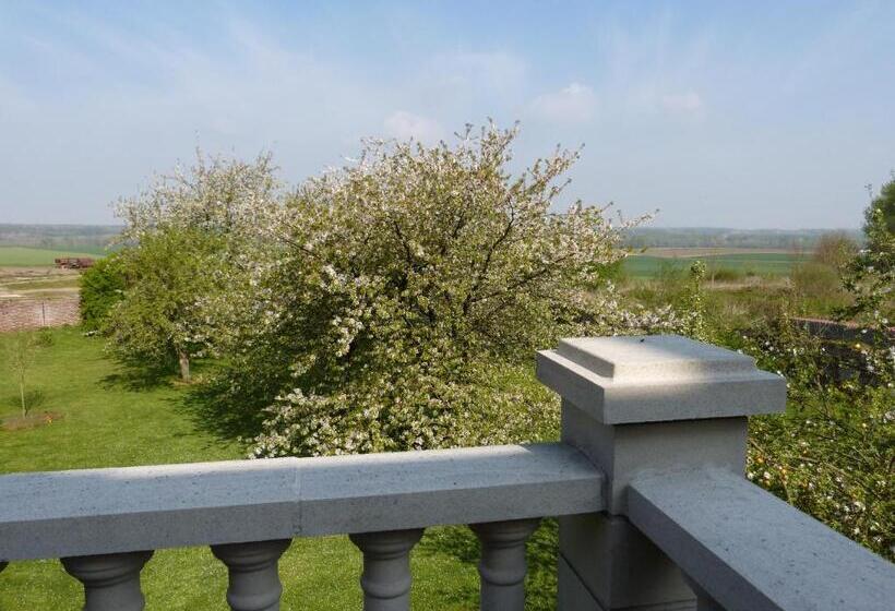 مبيت وإفطار Le Manoir De Crisolles