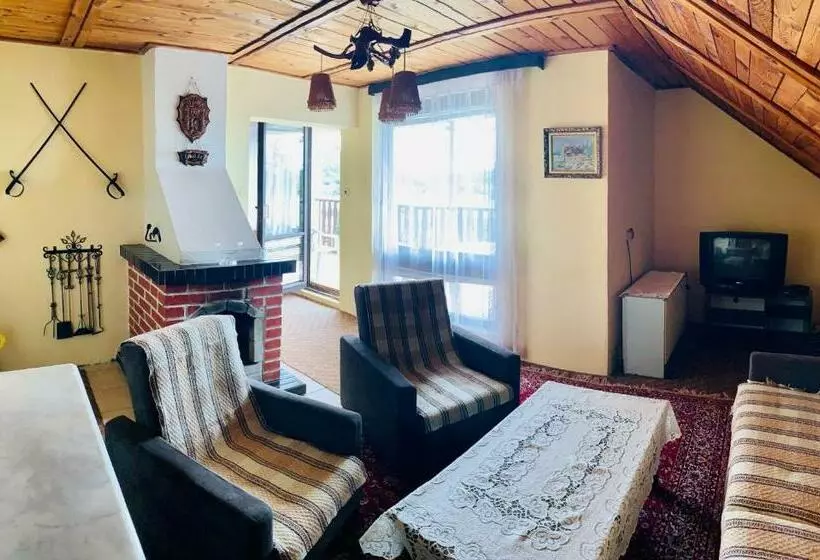 ペンション Guesthouse Prachovské Skály