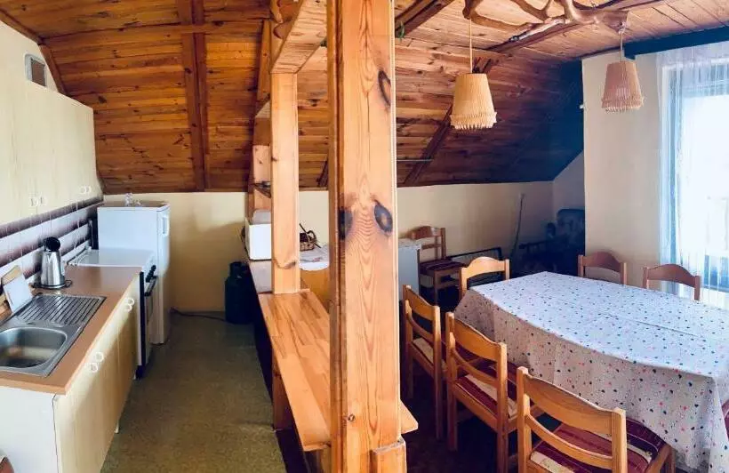 ペンション Guesthouse Prachovské Skály
