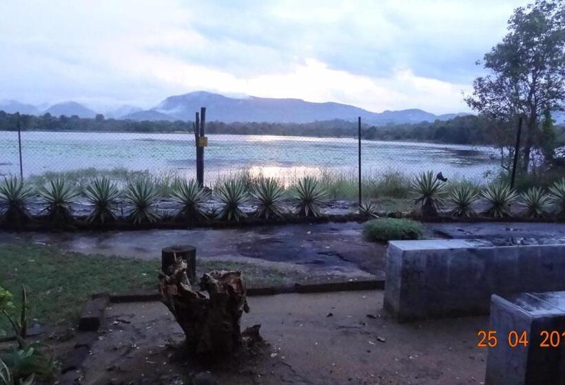 S And K Safari Village Hotel   Wasgamuwa