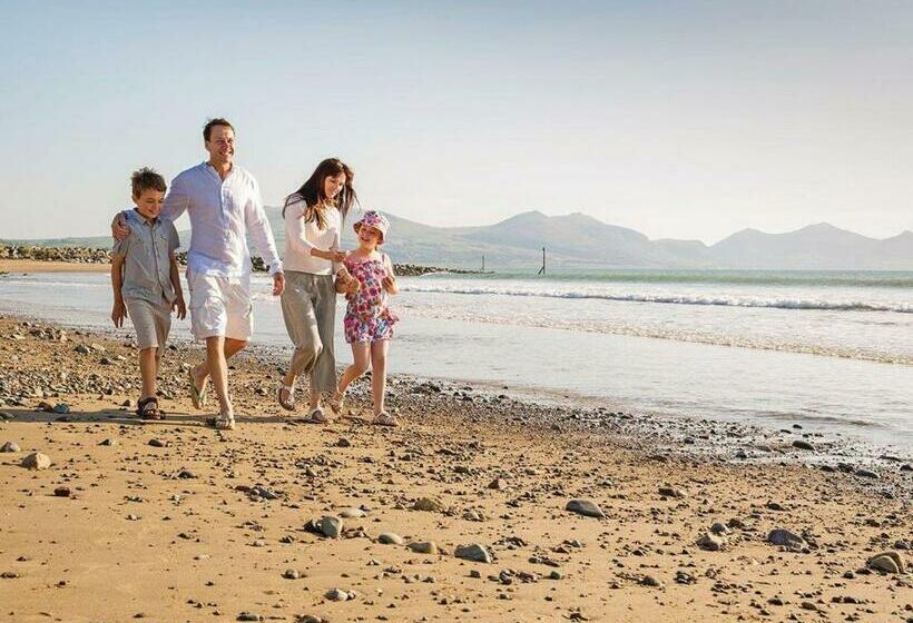 리조트 White Tower Holiday Park