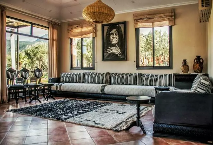 پانسیون Le Domaine By Makassar
