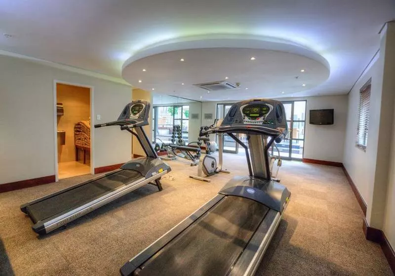 هتل City Lodge  At Or Tambo International Airport Johannesburg