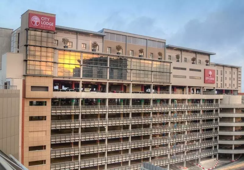 هتل City Lodge  At Or Tambo International Airport Johannesburg