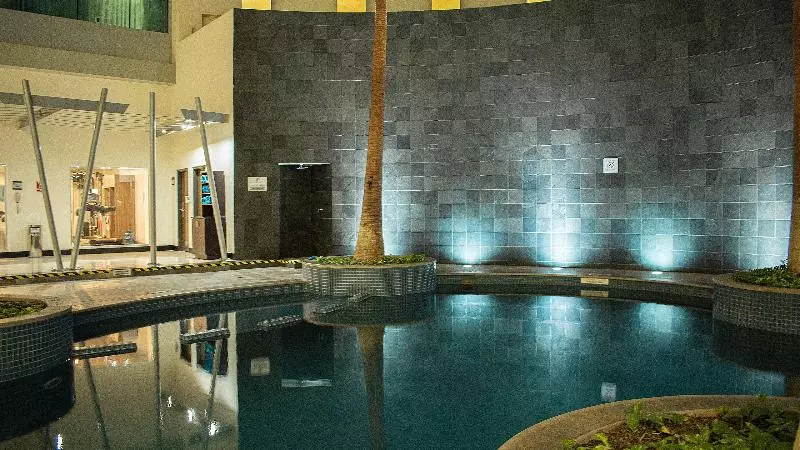 בית מלון כפרי Crowne Plaza Leon, An Ihg