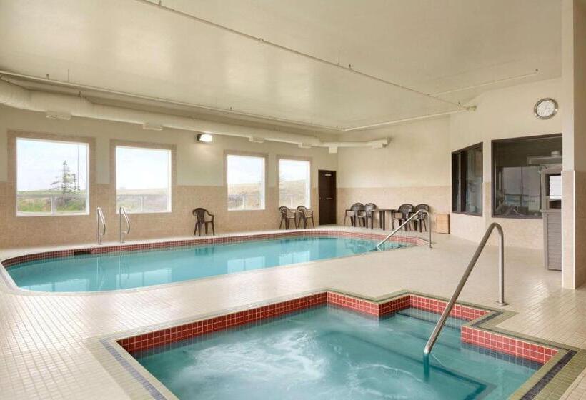 ホテル Days Inn By Wyndham Innisfail