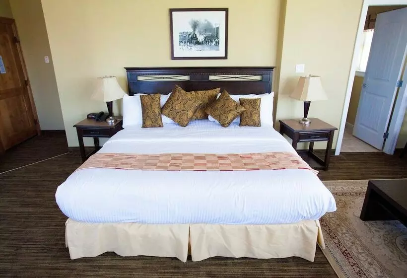 호텔 Days Inn By Wyndham Surrey