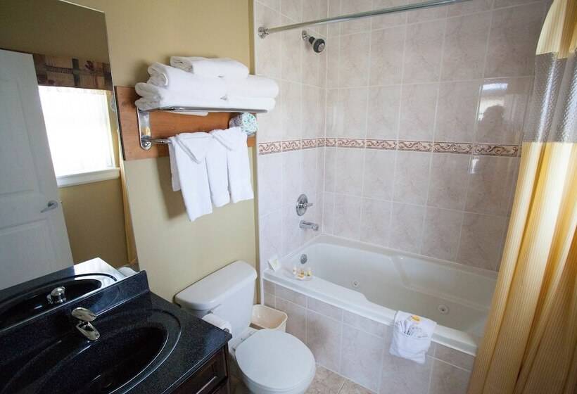 בית מלון כפרי Days Inn By Wyndham Surrey