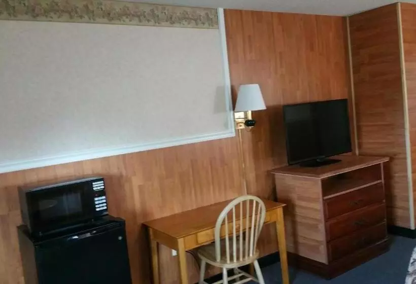 Отель Hallmarc Inn & Suites Of West Memphis