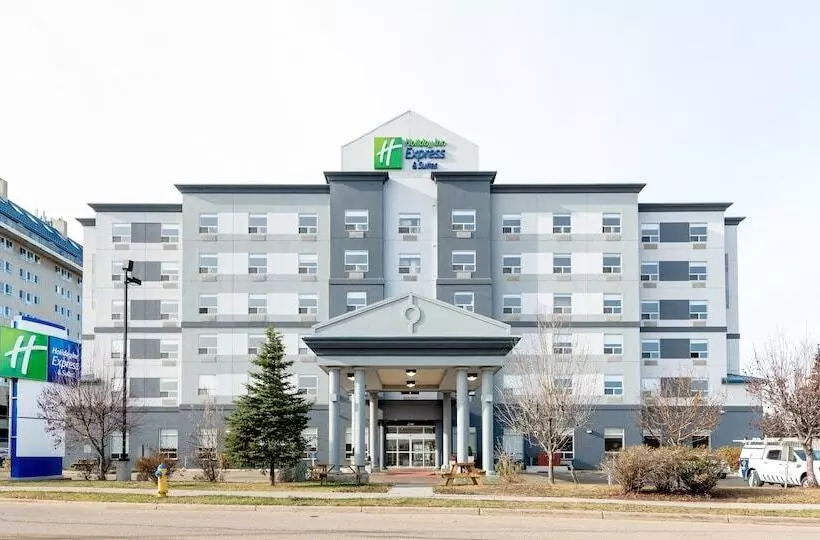 Holiday Inn Express Hotel & Suites Edmonton South, An Ihg