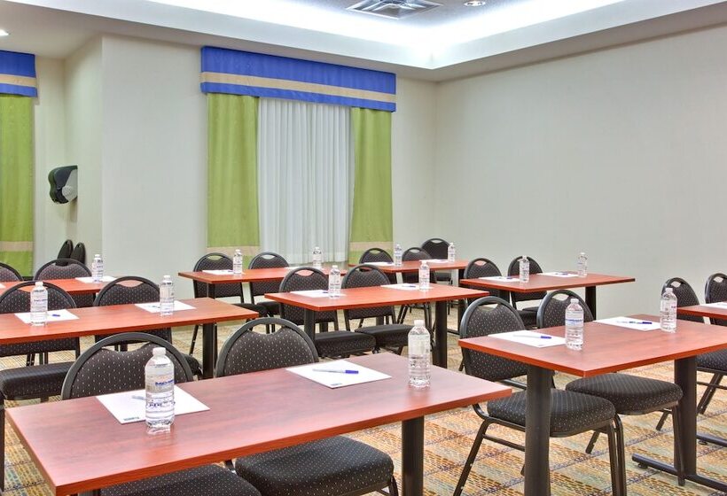 Holiday Inn Express Hotel & Suites Edmonton South, An Ihg