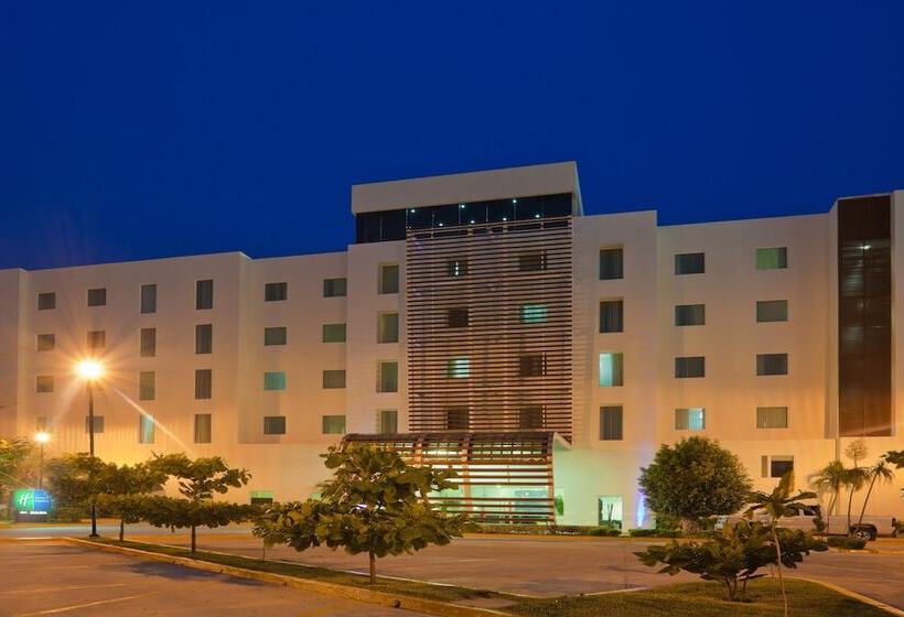 호텔 Holiday Inn Express Ciudad Del Carmen, An Ihg