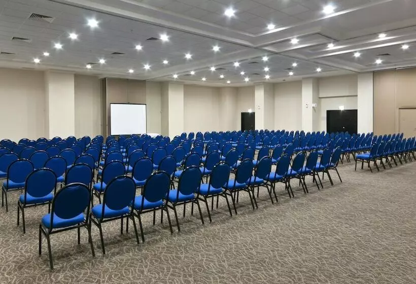 ホテル Holiday Inn Express Ciudad Del Carmen, An Ihg