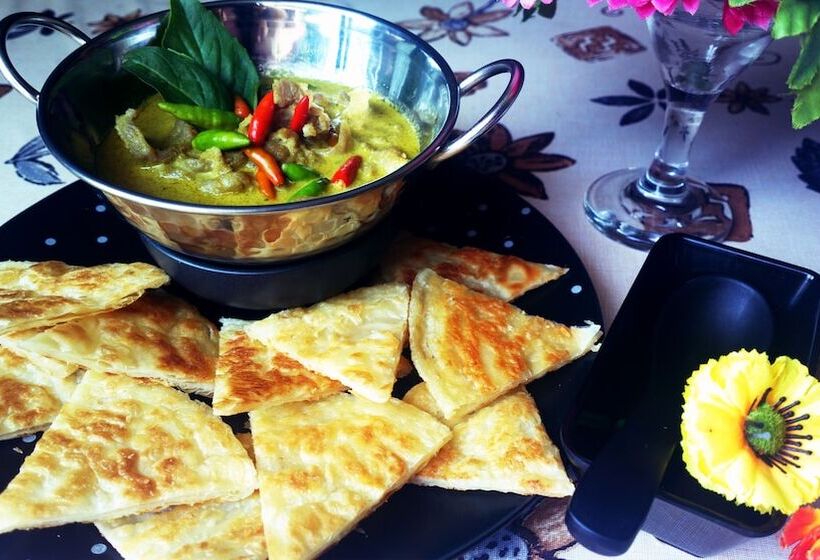 בית מלון כפרי Huahin Euro City