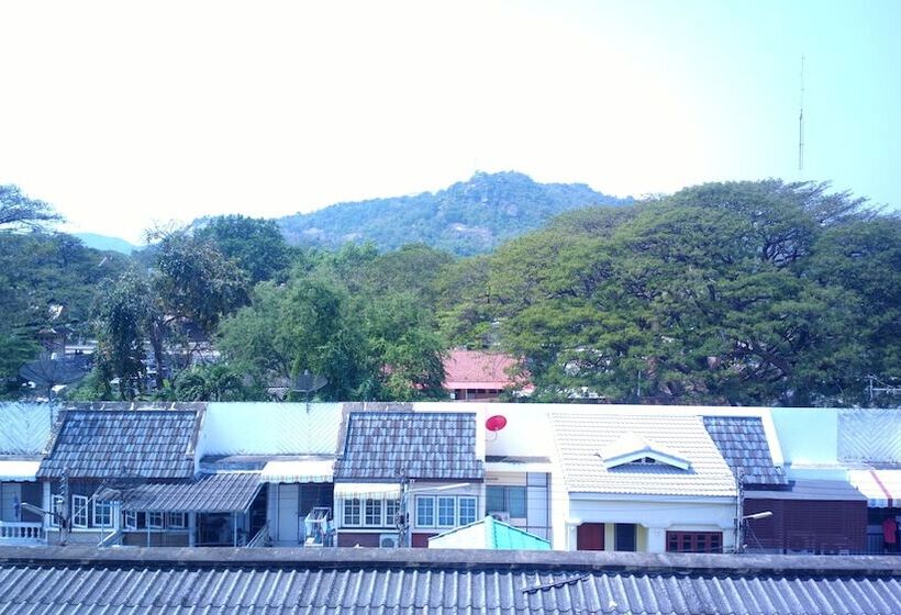 בית מלון כפרי Huahin Euro City