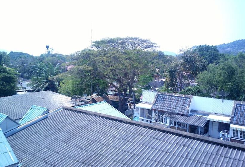 בית מלון כפרי Huahin Euro City