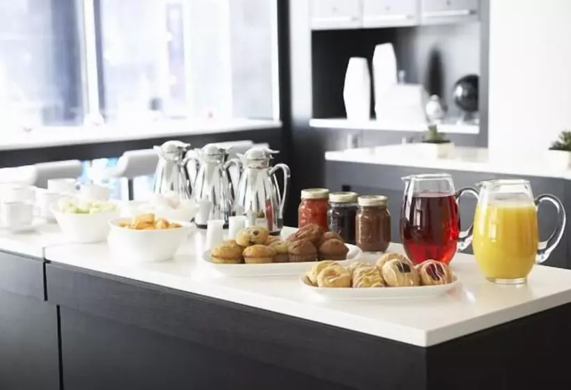 ホテル Le Germain Calgary