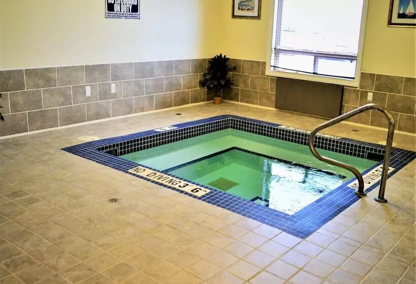 בית מלון כפרי Sigma Inn & Suites Hudson's Hope