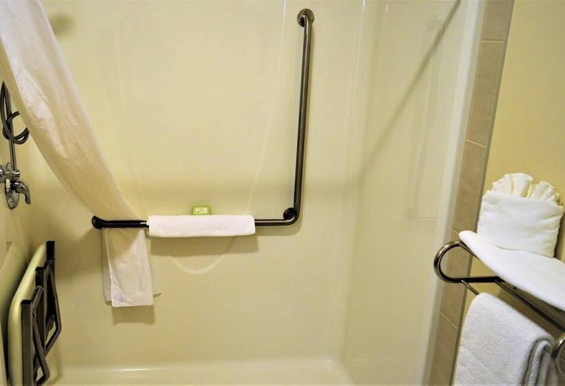 Отель Sigma Inn & Suites Hudson's Hope