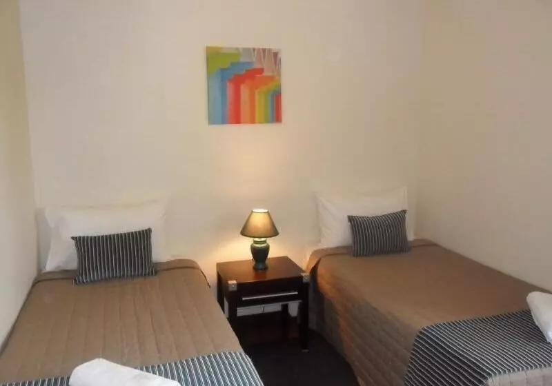 Hotel Surfers Del Rey