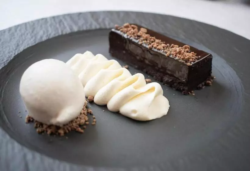 Отель The Acorn Inn