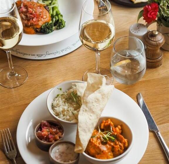 ホテル The Acorn Inn